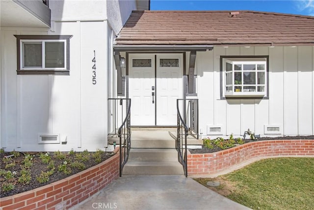 view of doorway to property