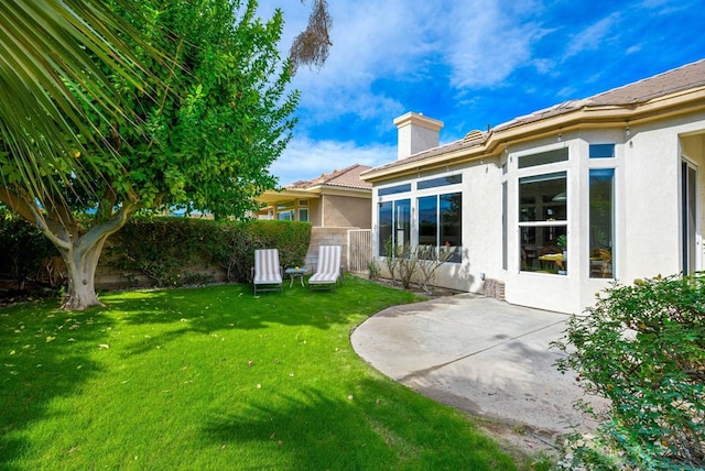 view of yard with a patio