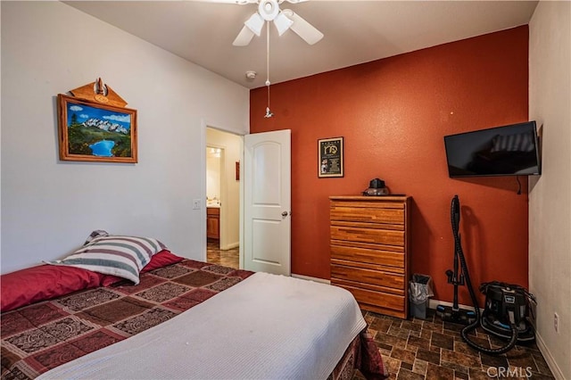 bedroom featuring ceiling fan