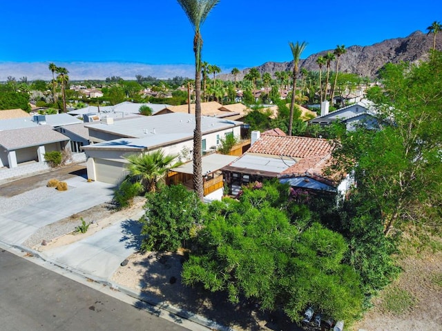 bird's eye view with a mountain view