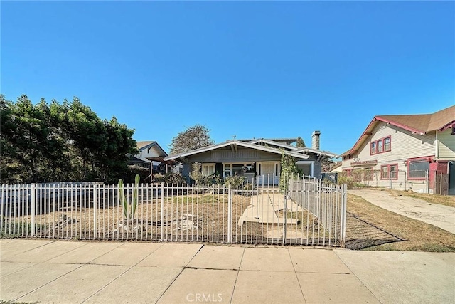 view of front of property