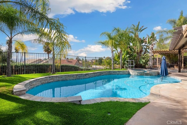 view of swimming pool with a lawn, an in ground hot tub, and a patio