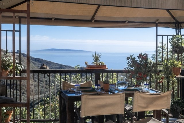 balcony with a mountain view