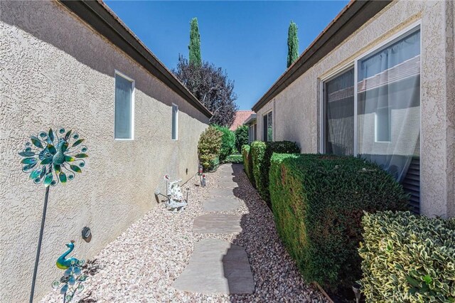 19046 Stoddard Way, Apple Valley, CA 92308 - view of side of property with stucco siding