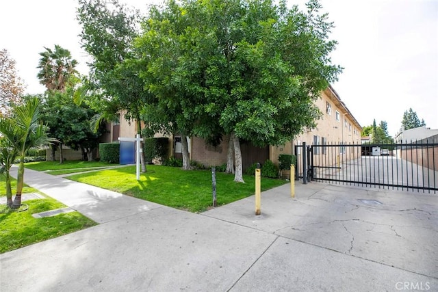 exterior space featuring a front lawn