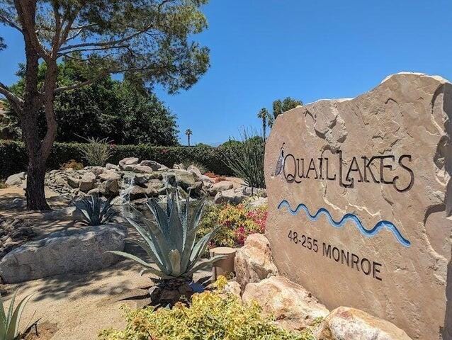 view of community / neighborhood sign