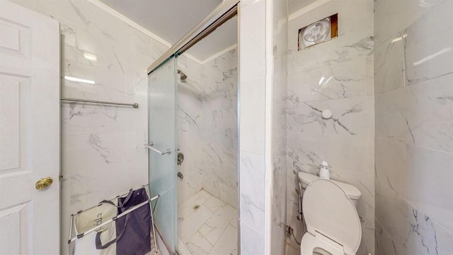 bathroom with an enclosed shower and toilet