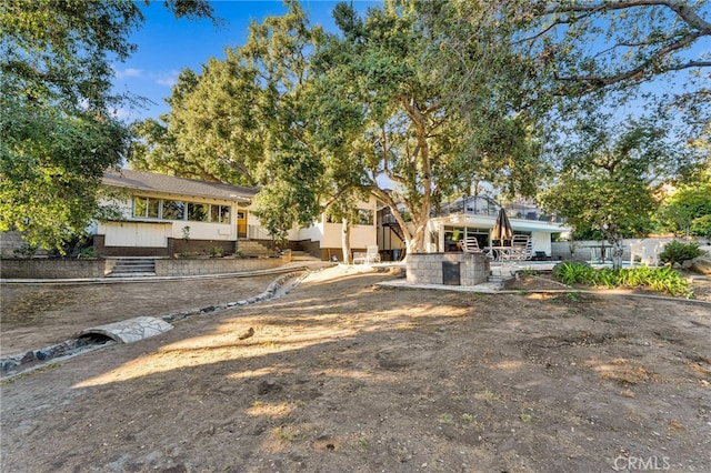 view of front of home