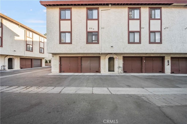 view of townhome / multi-family property