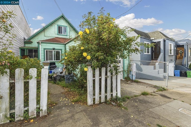 view of front of house