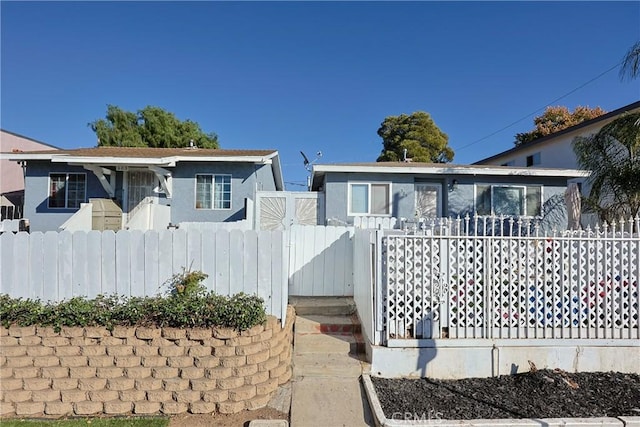 view of front of house