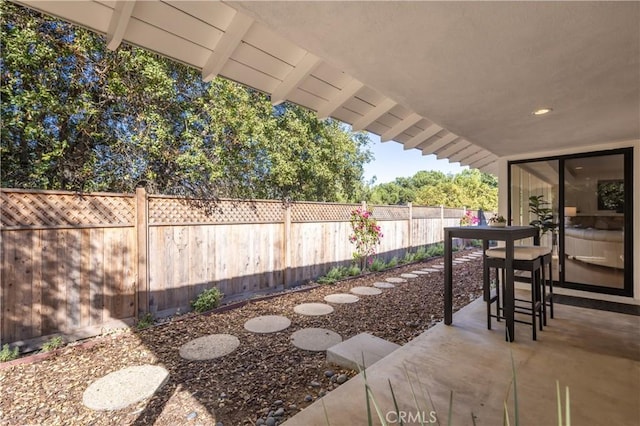 view of yard featuring a patio