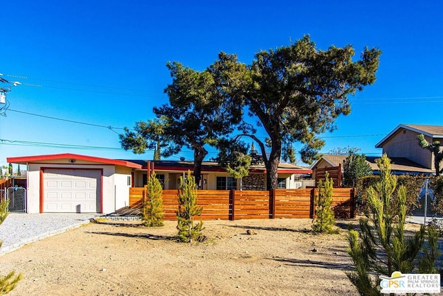 view of front facade with a garage