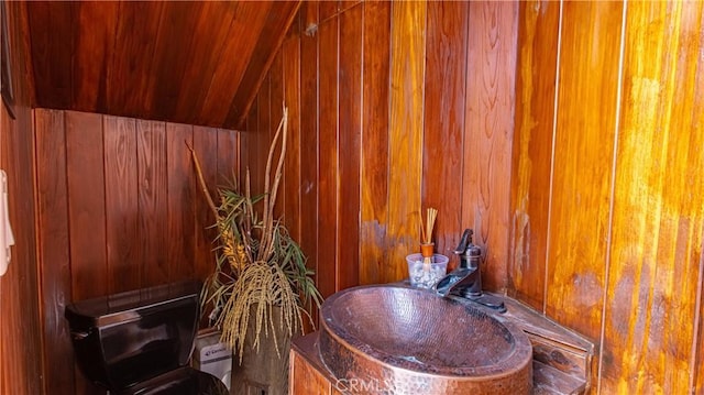 interior details with wooden walls