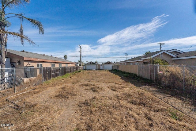 Listing photo 3 for 116 N Harrison Ave, Oxnard CA 93030