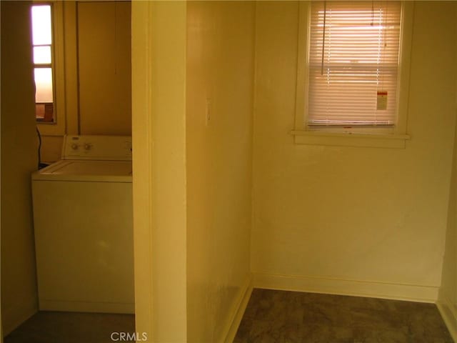 laundry room with washer / clothes dryer