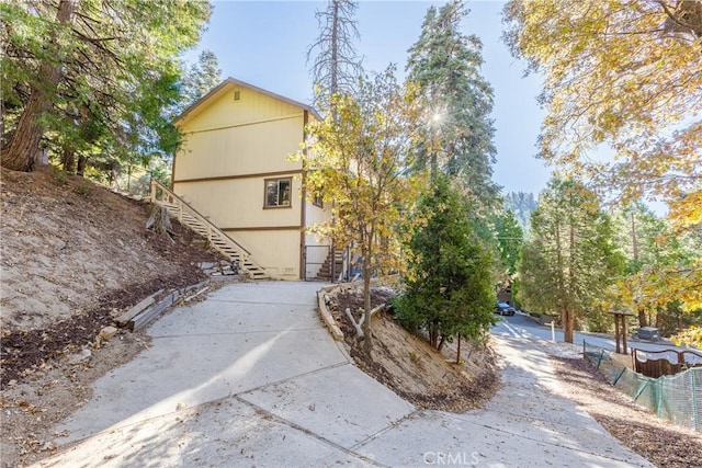 467 Cimarron Ln, Lake Arrowhead, CA 92352 - view of property exterior with stairway