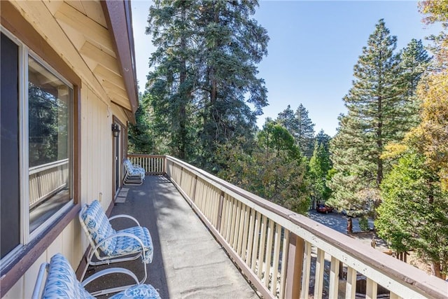 467 Cimarron Ln, Lake Arrowhead, CA 92352 - view of balcony