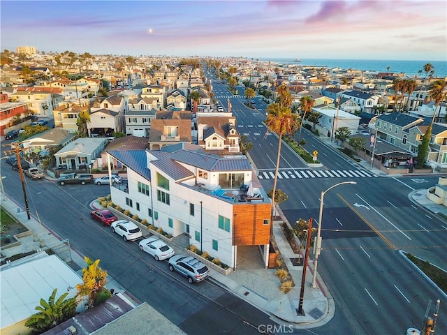 view of aerial view at dusk