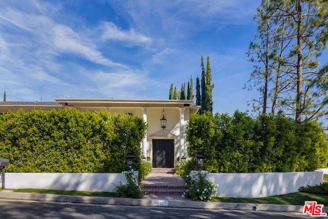 view of front of home