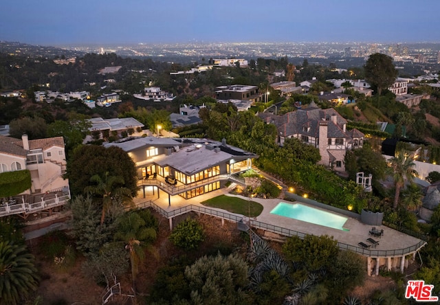 view of aerial view at dusk