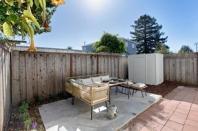 view of patio / terrace featuring outdoor lounge area