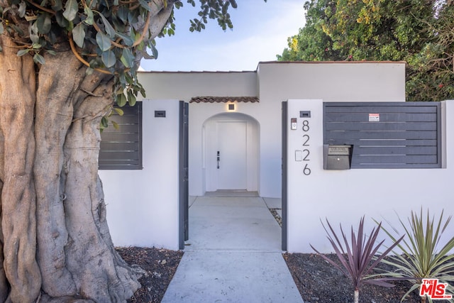 view of doorway to property