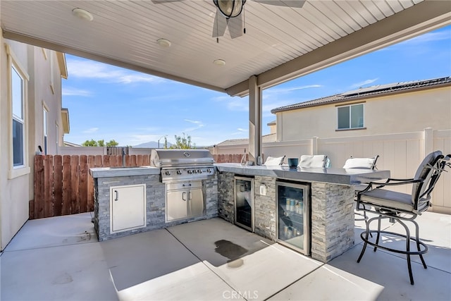 16568 Fleur Blvd, Riverside, CA 92503 - view of patio / terrace featuring an outdoor kitchen