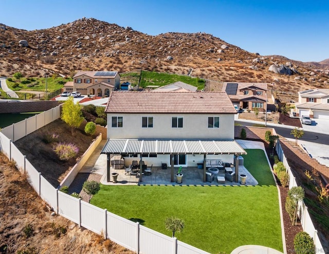 bird's eye view featuring a mountain view