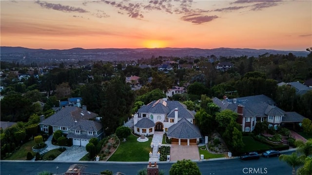 view of aerial view at dusk