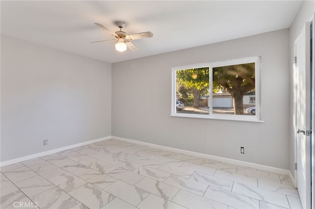 empty room featuring ceiling fan