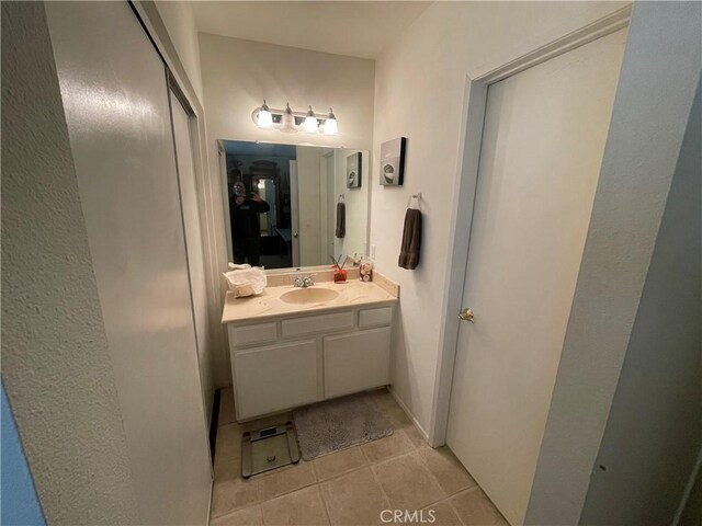 18223 Soledad Canyon Rd Unit 29, Canyon Country, CA 91387 - bathroom with tile patterned floors and vanity