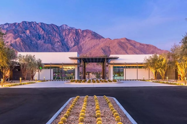 view of front facade with a mountain view