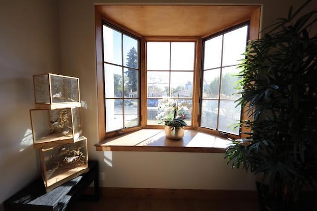 sunroom with a healthy amount of sunlight