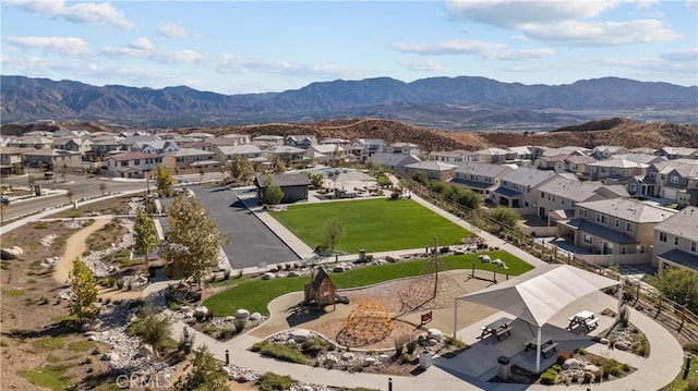 bird's eye view featuring a mountain view