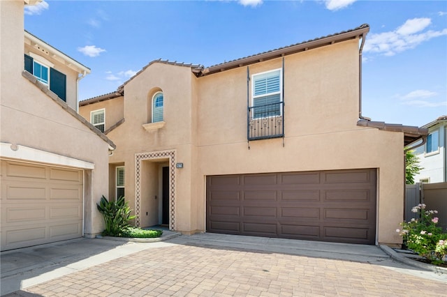 view of front of house with a garage