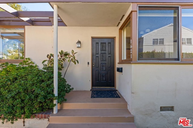 view of entrance to property