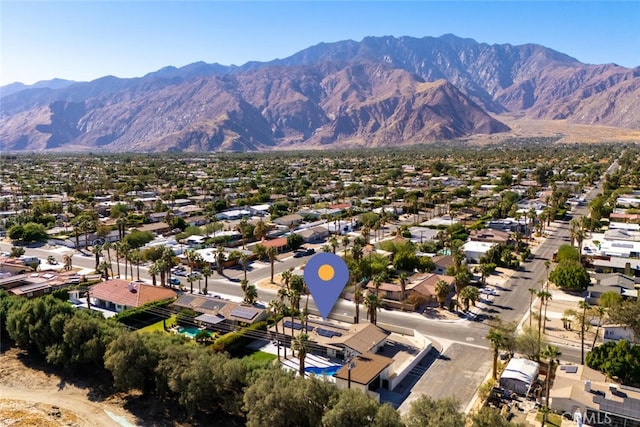 bird's eye view featuring a mountain view