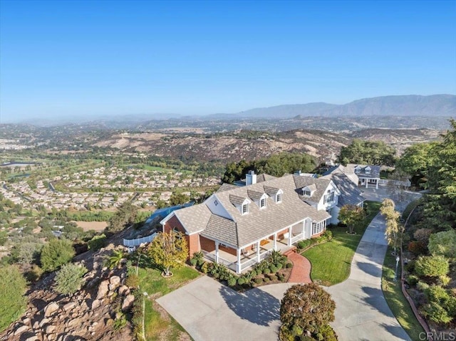 bird's eye view with a mountain view