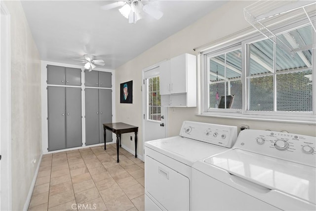 laundry room featuring washing machine and clothes dryer and ceiling fan