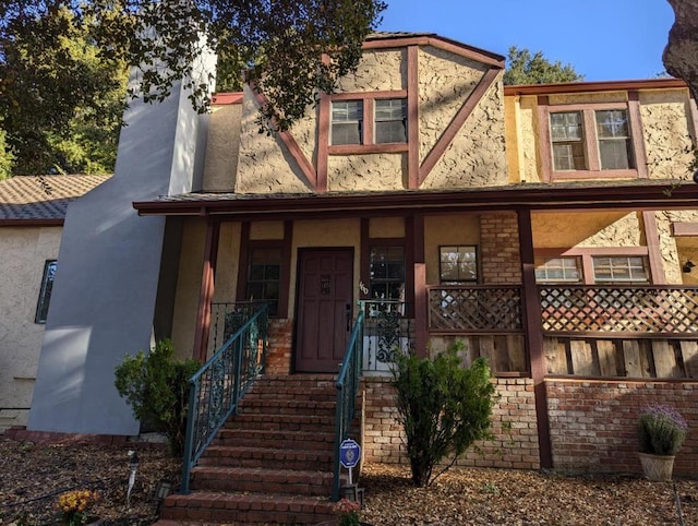 view of front of house