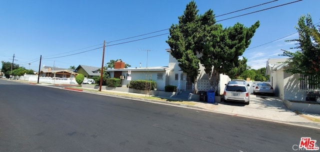 view of front of house