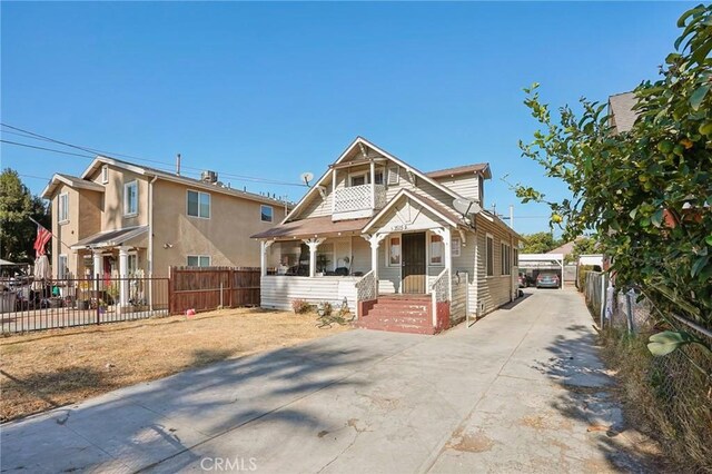 view of front of property with a porch