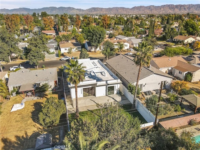 bird's eye view featuring a mountain view