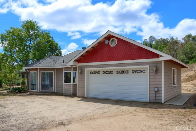 view of front facade featuring a garage