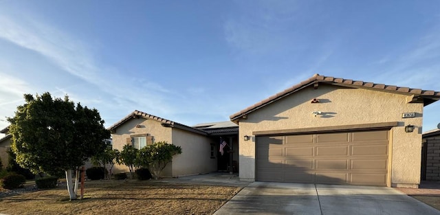 view of front facade with a garage