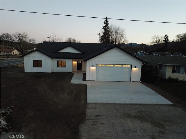 view of front of house with a garage