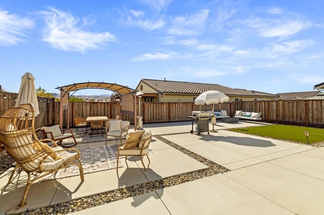 view of patio featuring an outdoor hangout area