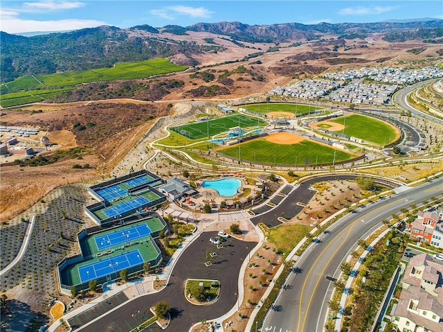 bird's eye view featuring a mountain view