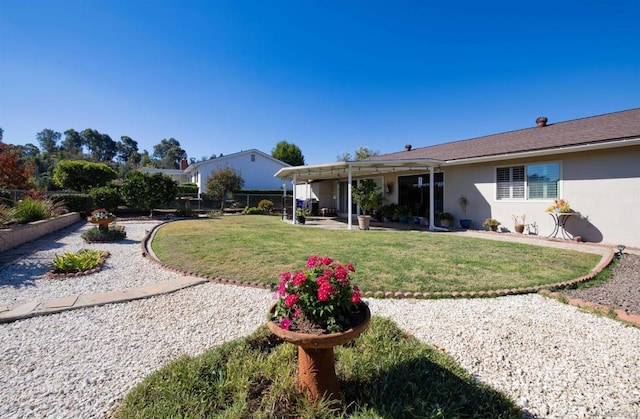 view of yard featuring a patio area and a pergola